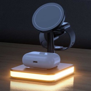 3-in-1 wireless charger with desk lamp